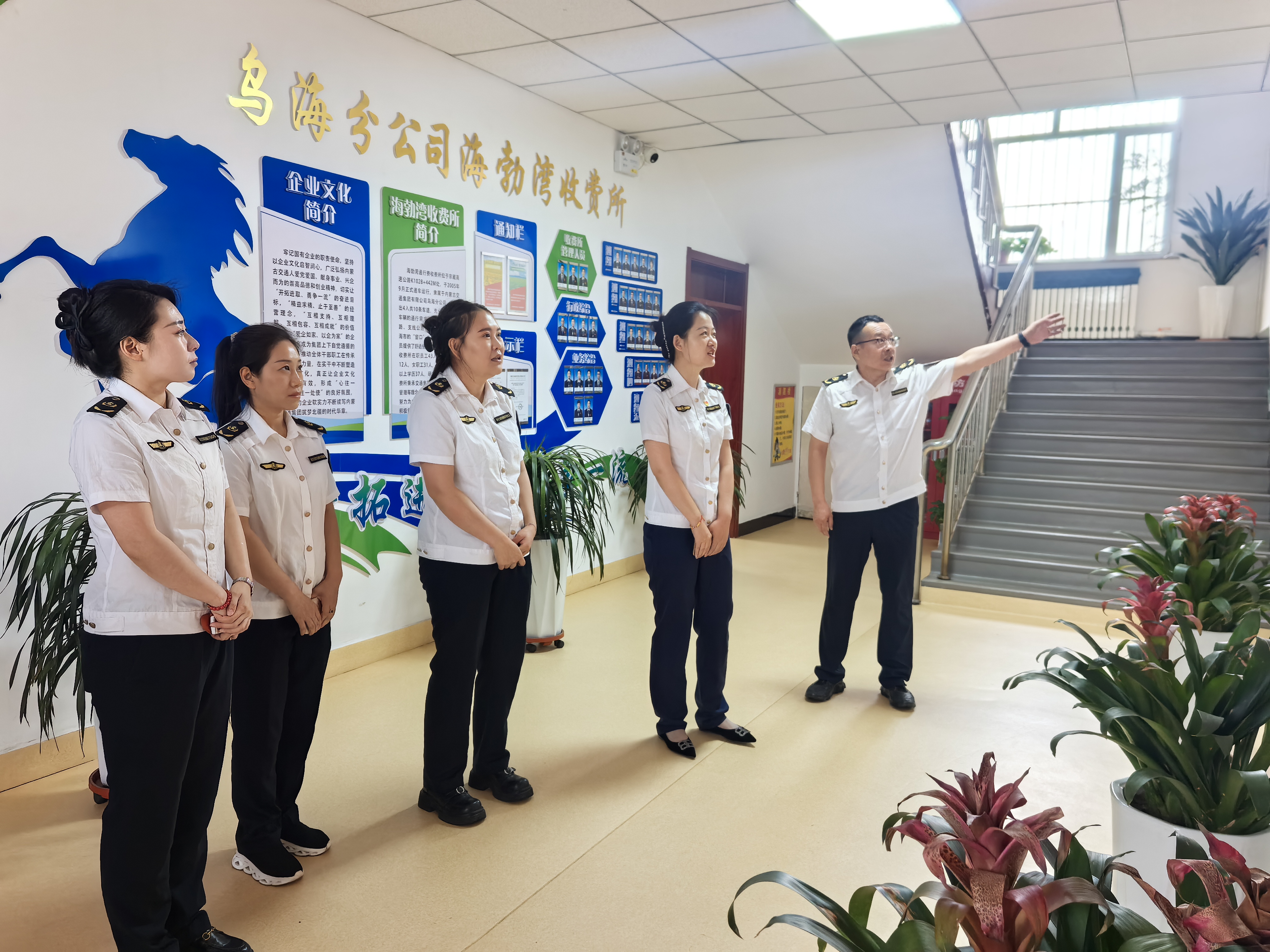 女人与公狍交酡女免费