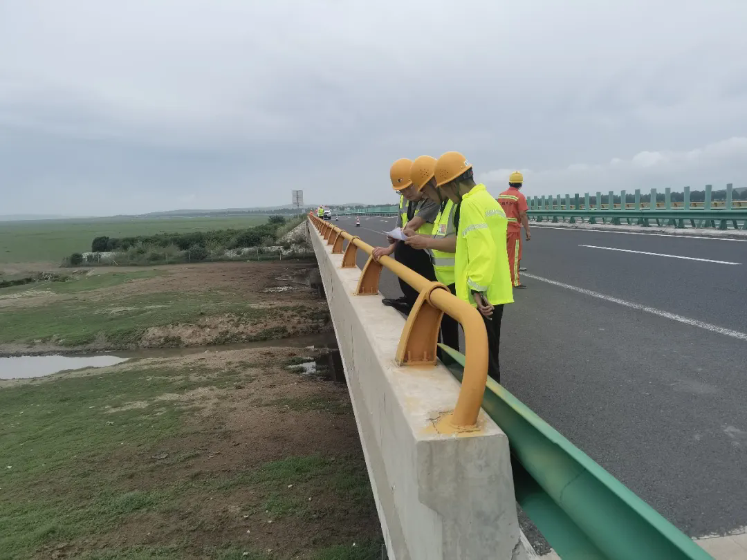 女人与公狍交酡女免费