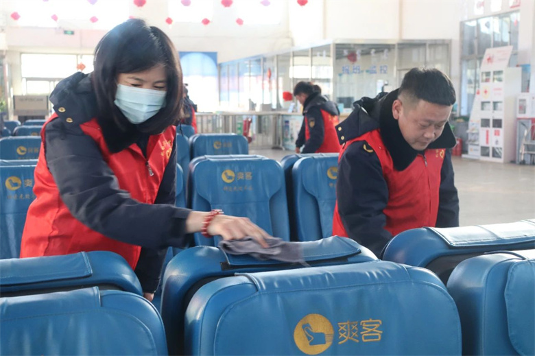 女人与公狍交酡女免费