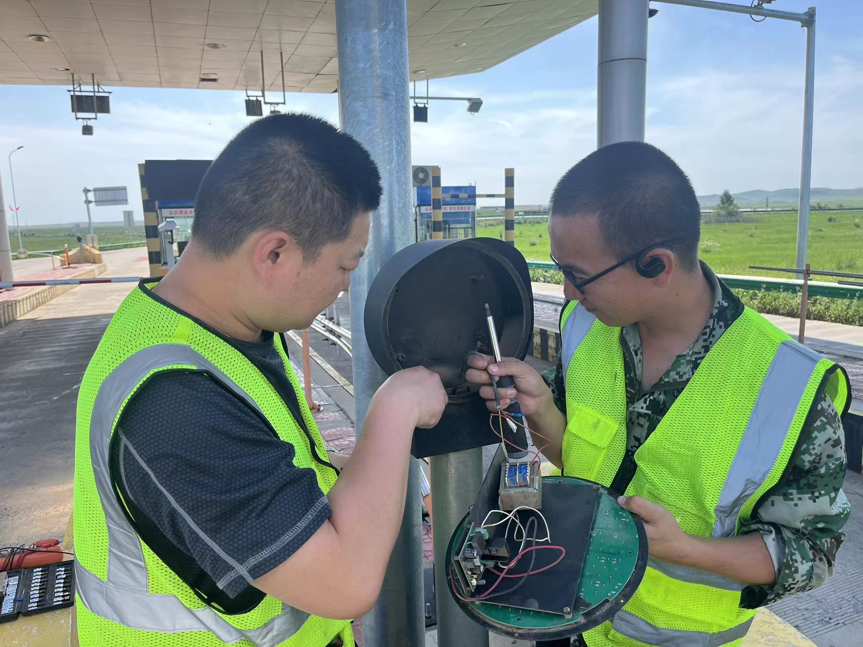 女人与公狍交酡女免费
