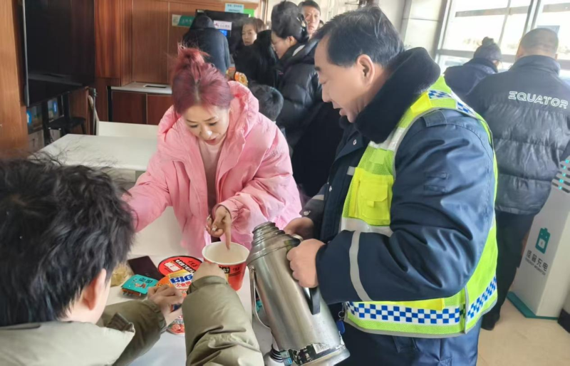 女人与公狍交酡女免费