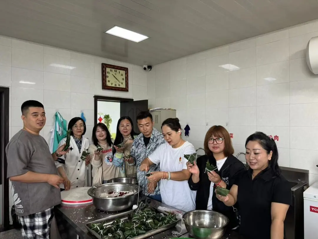 女人与公狍交酡女免费