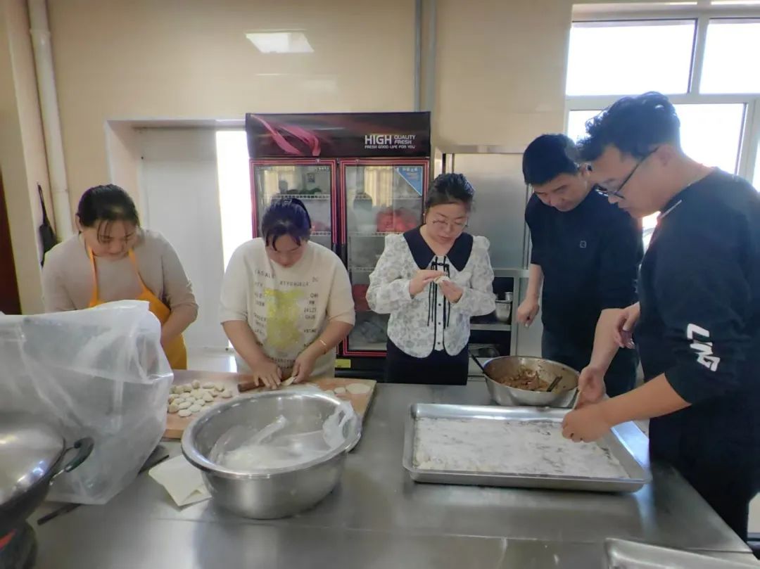 女人与公狍交酡女免费