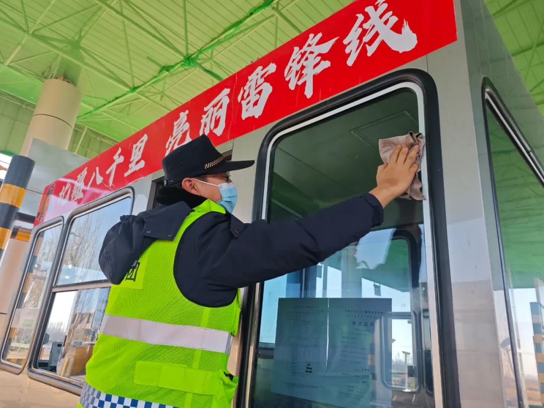 女人与公狍交酡女免费