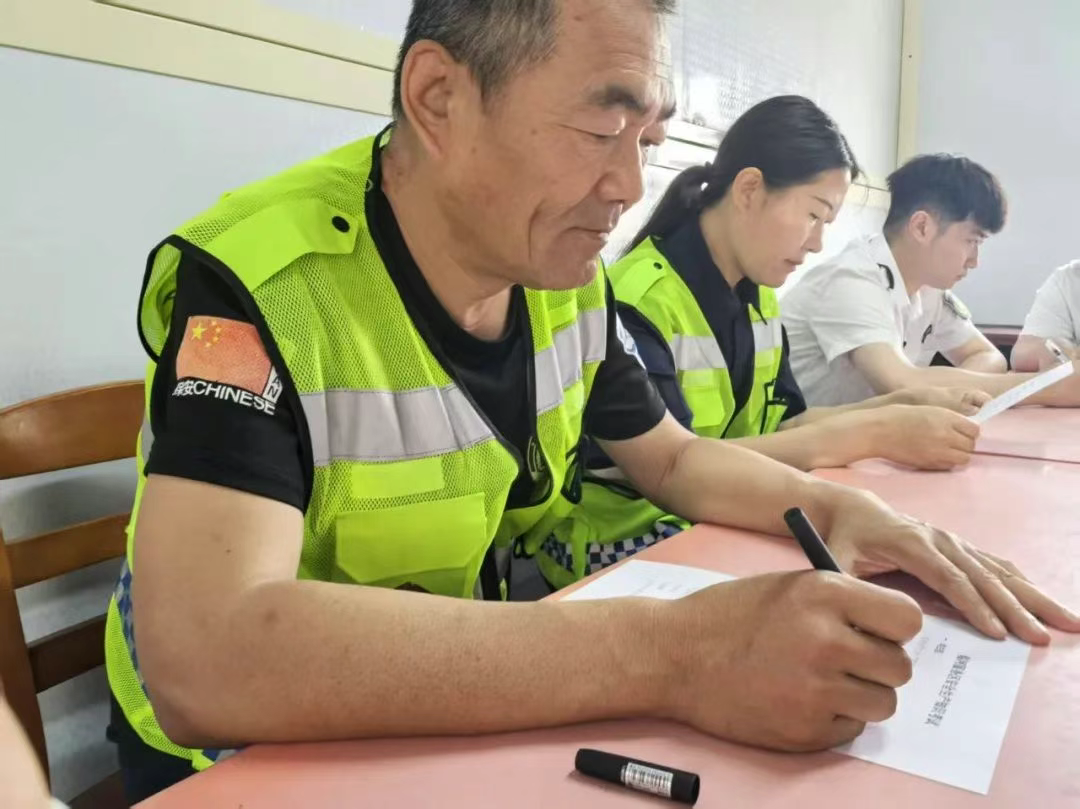 女人与公狍交酡女免费