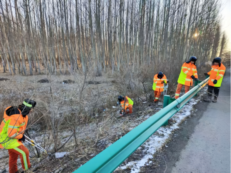 女人与公狍交酡女免费