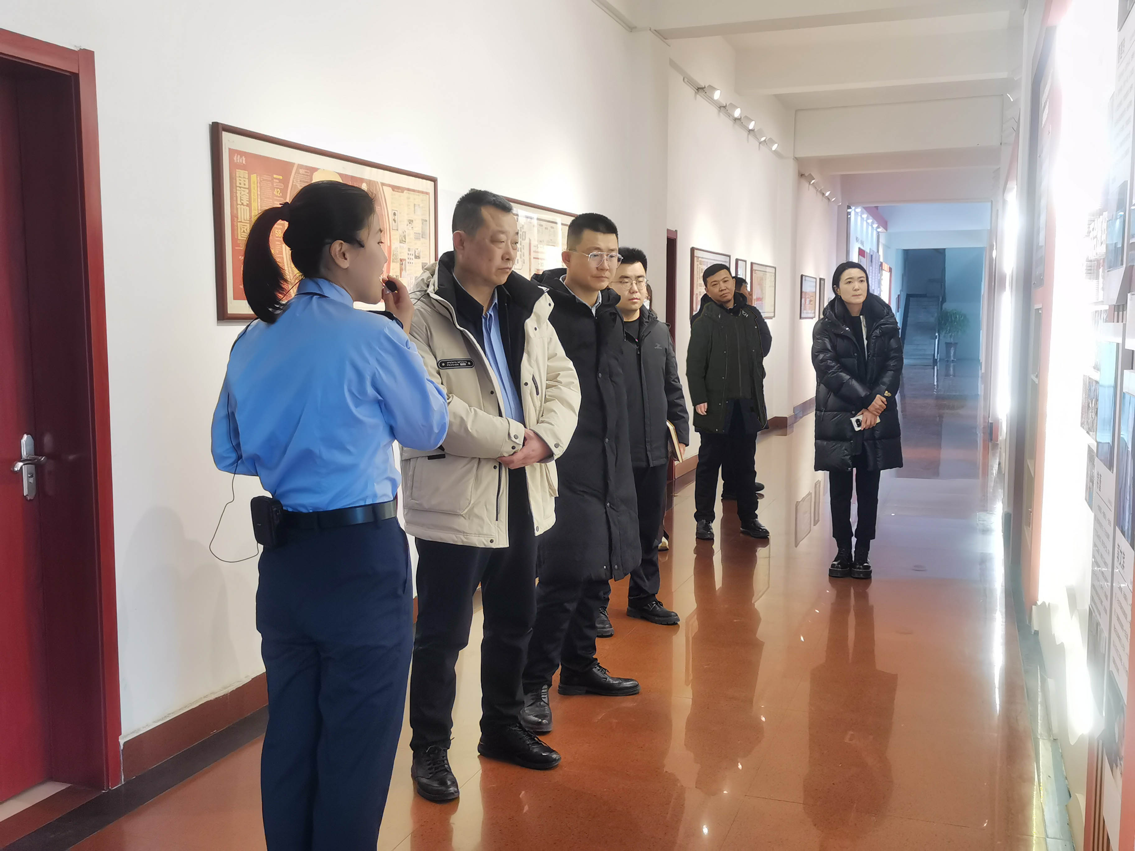 女人与公狍交酡女免费