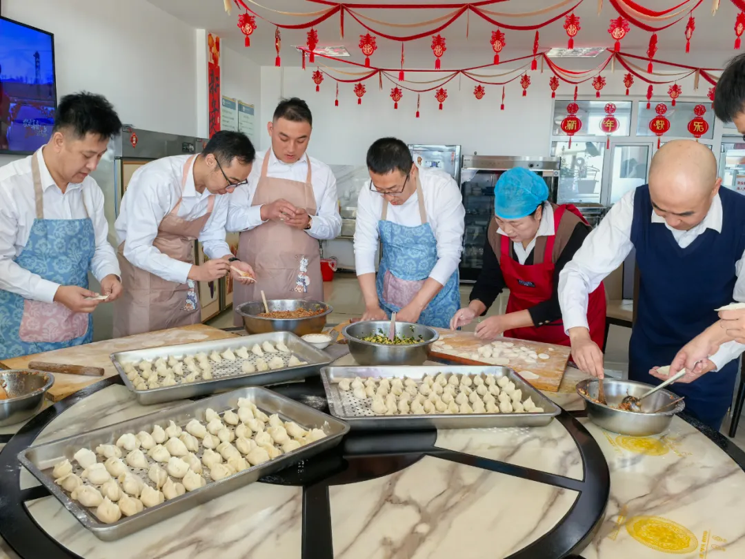 女人与公狍交酡女免费