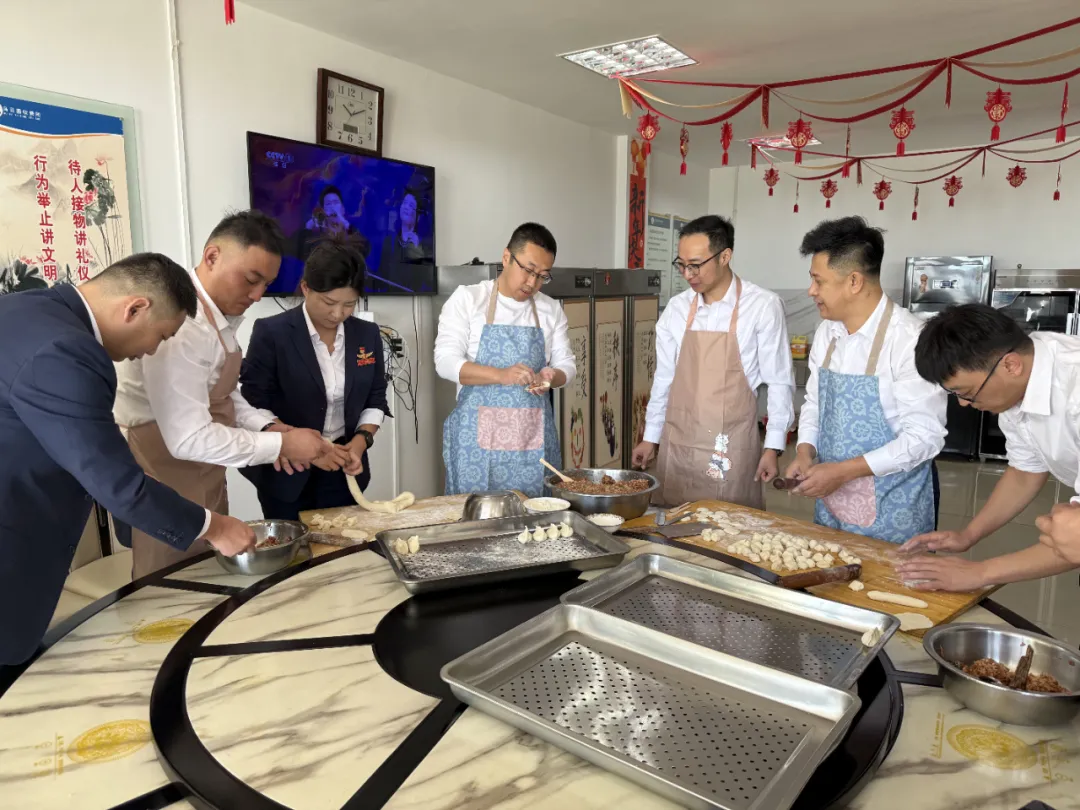 女人与公狍交酡女免费