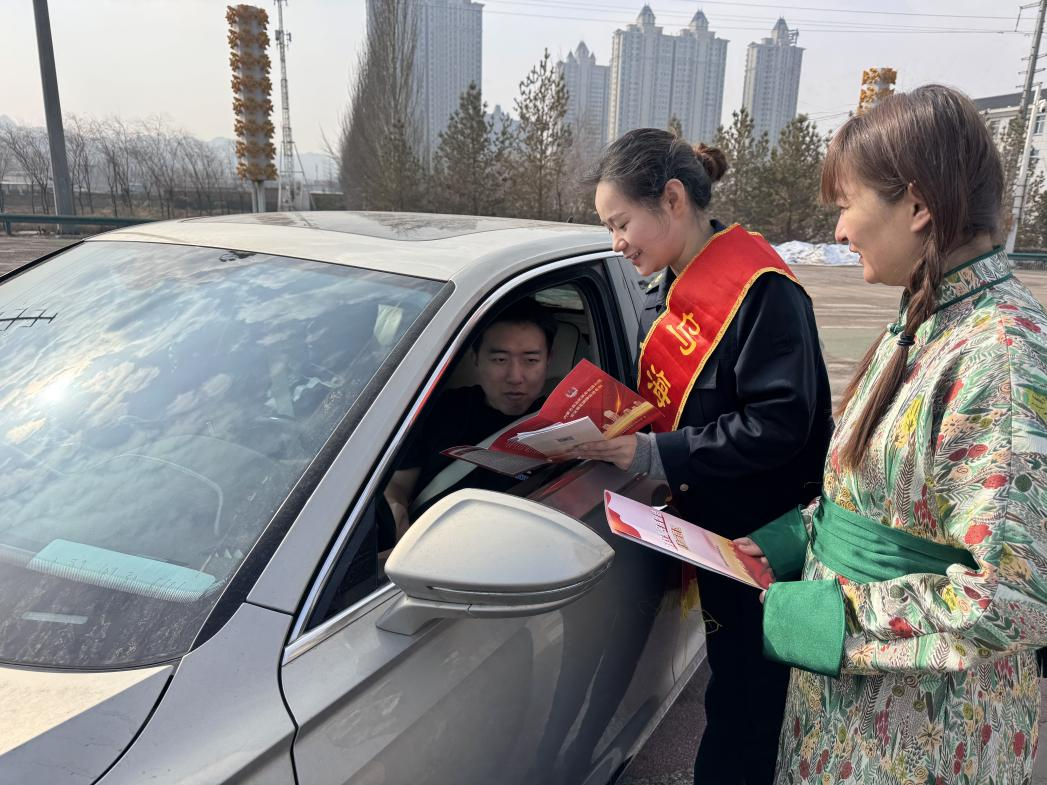 女人与公狍交酡女免费