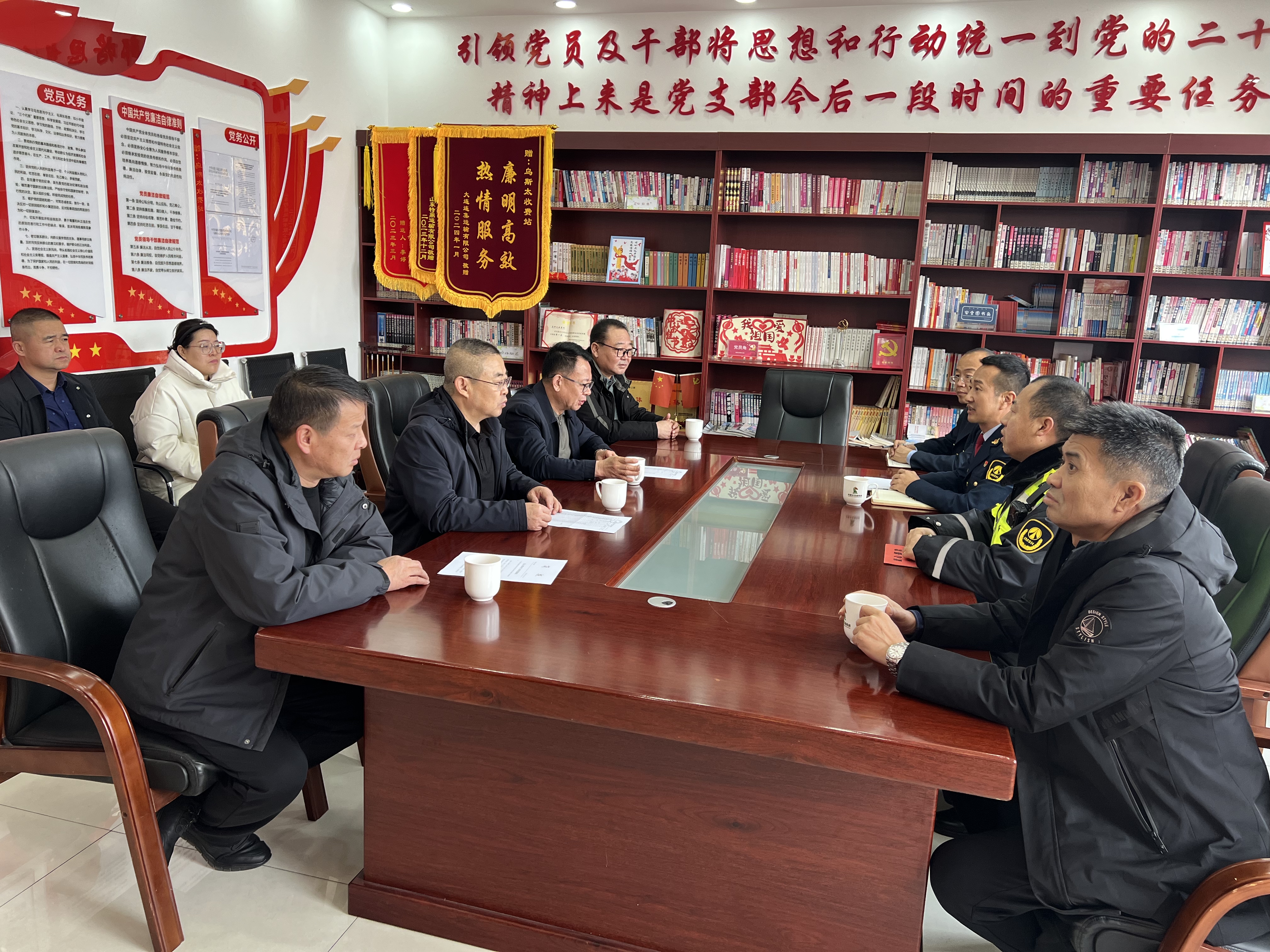 女人与公狍交酡女免费