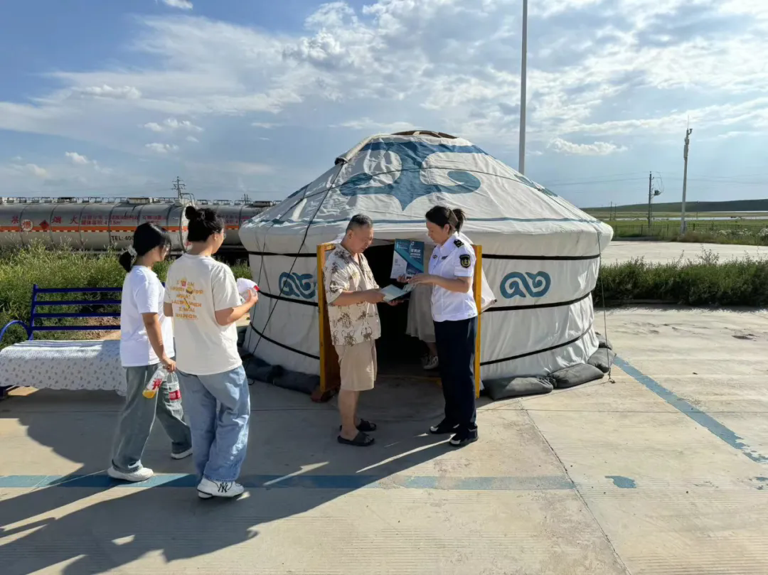 女人与公狍交酡女免费