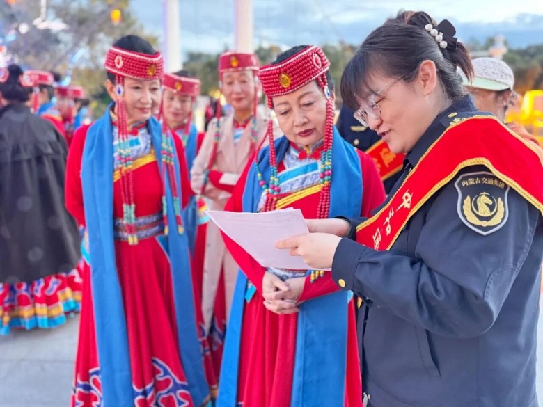 女人与公狍交酡女免费