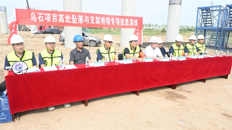 女人与公狍交酡女免费