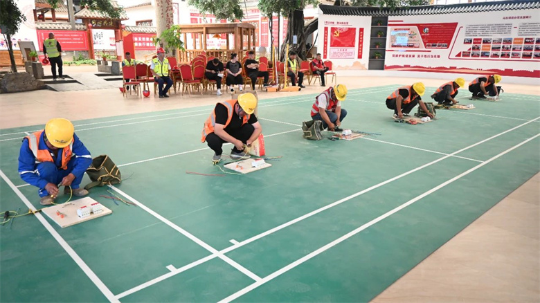 女人与公狍交酡女免费