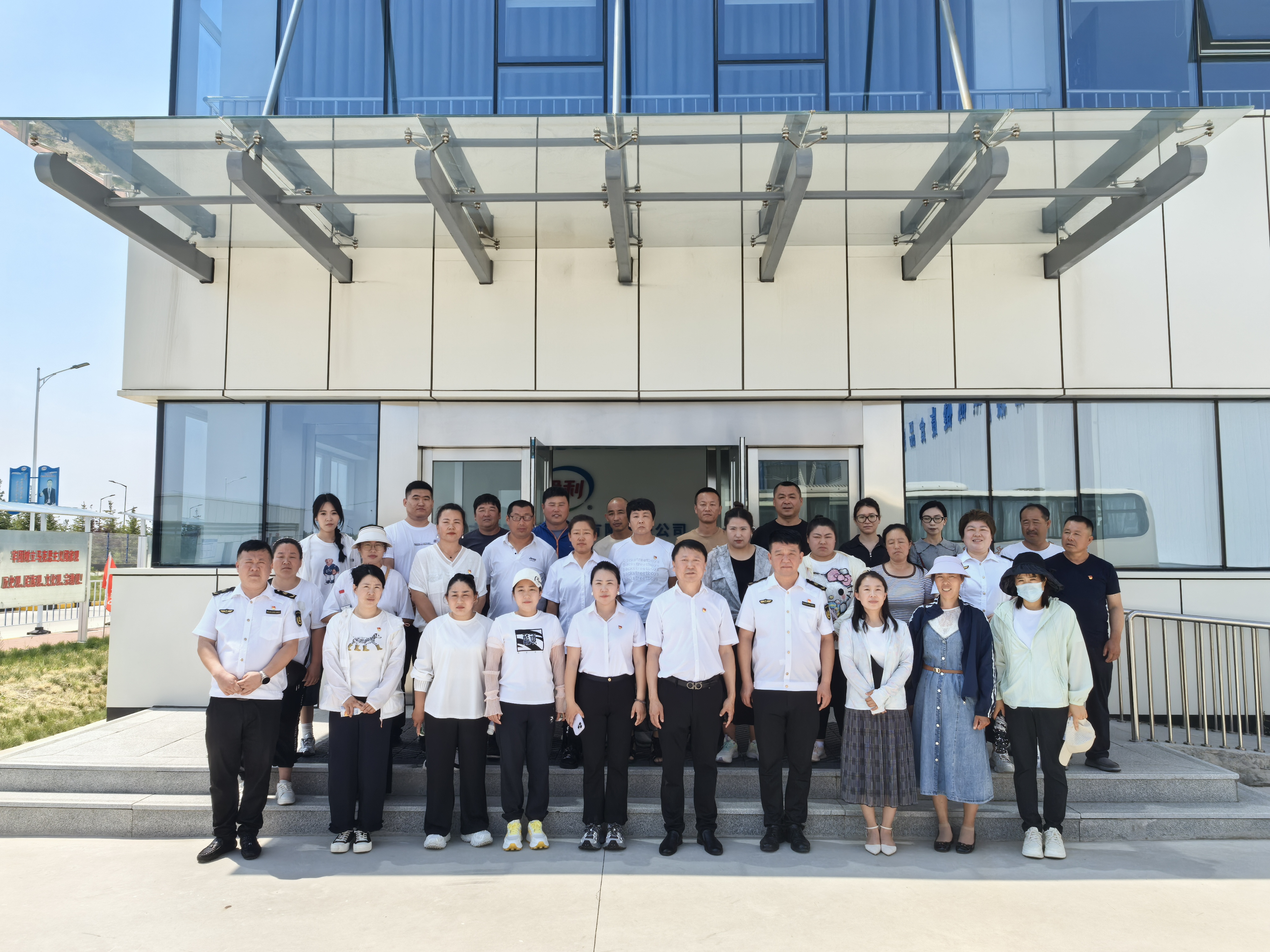 女人与公狍交酡女免费