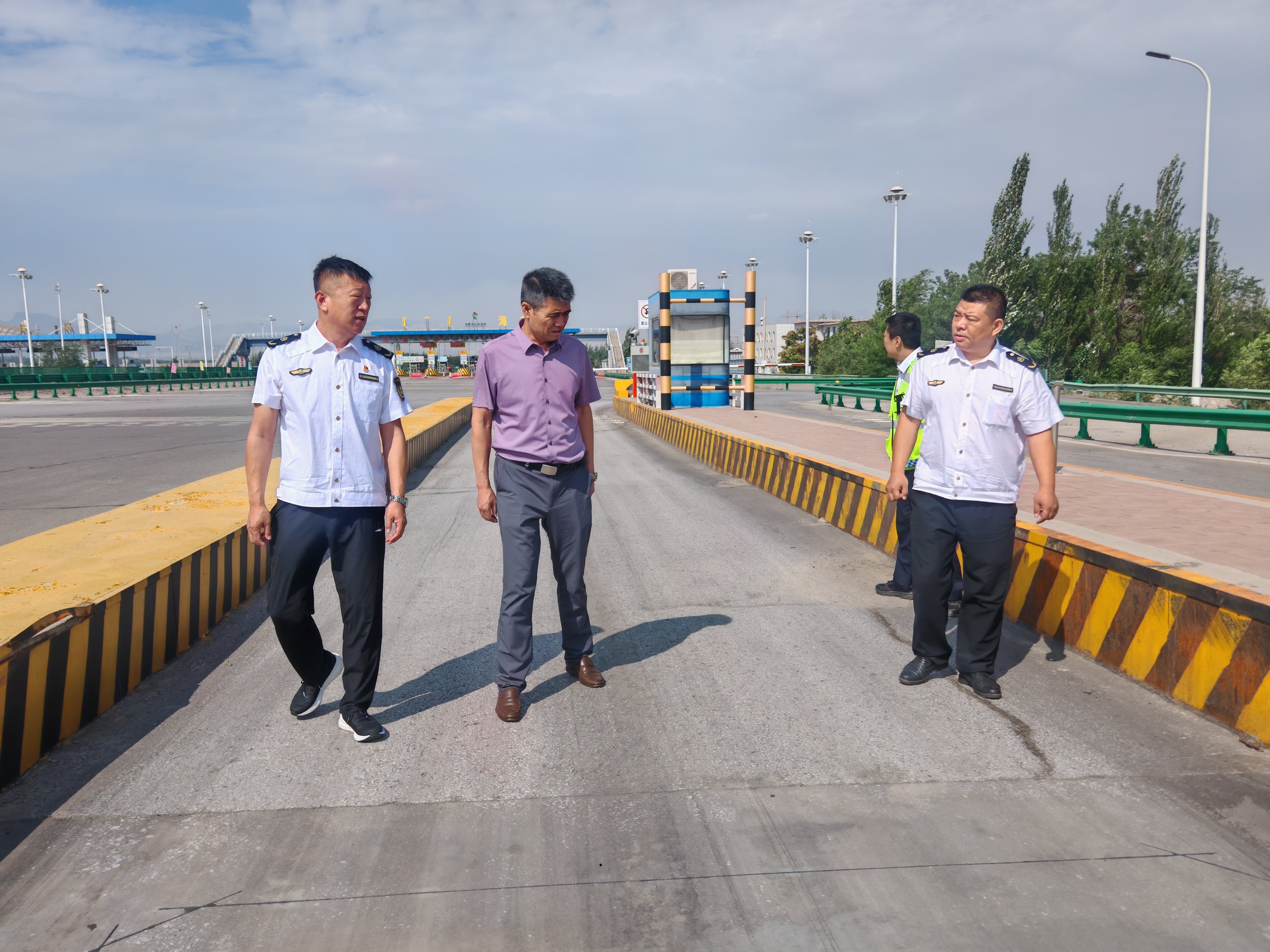 女人与公狍交酡女免费