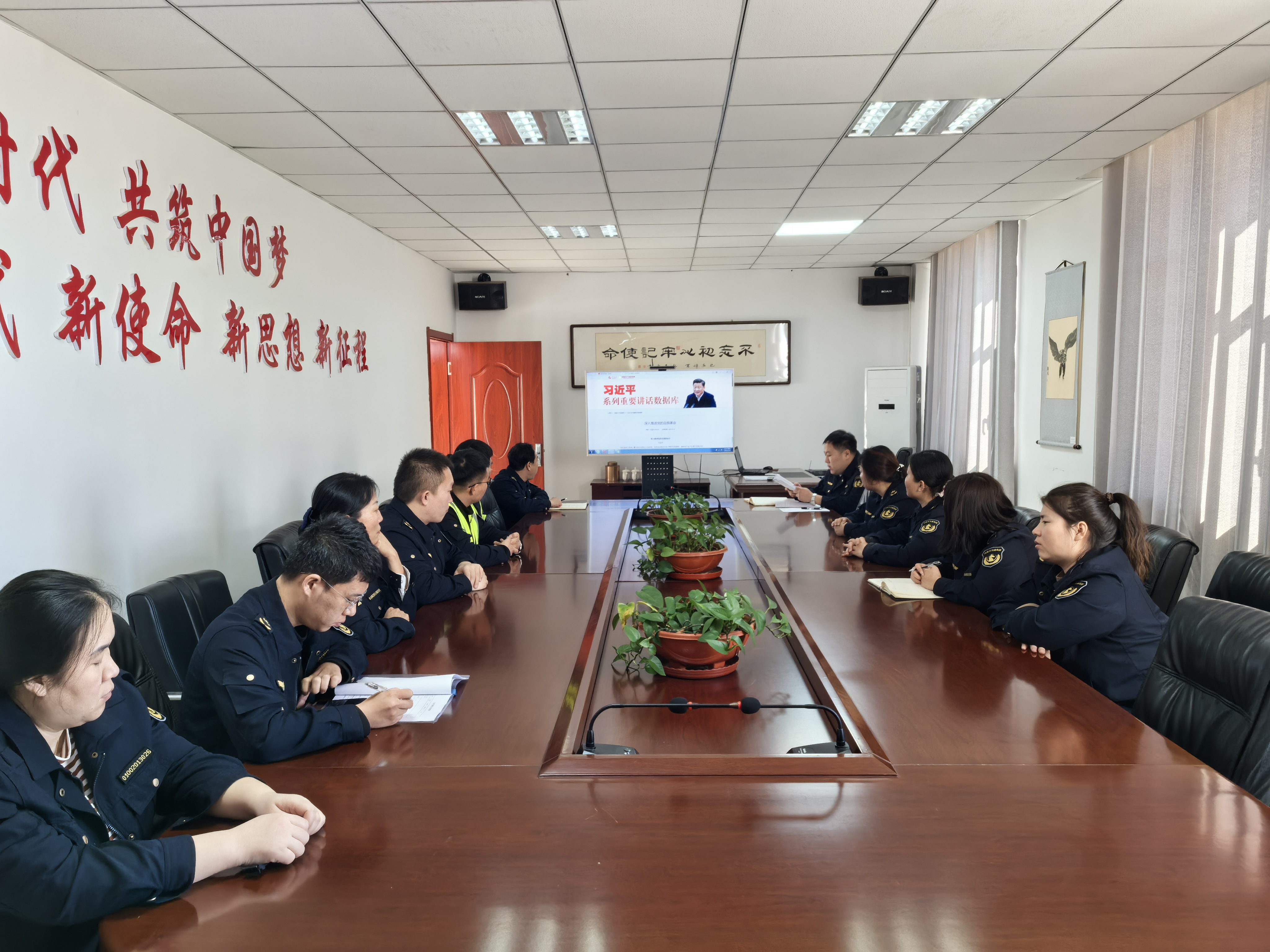 女人与公狍交酡女免费