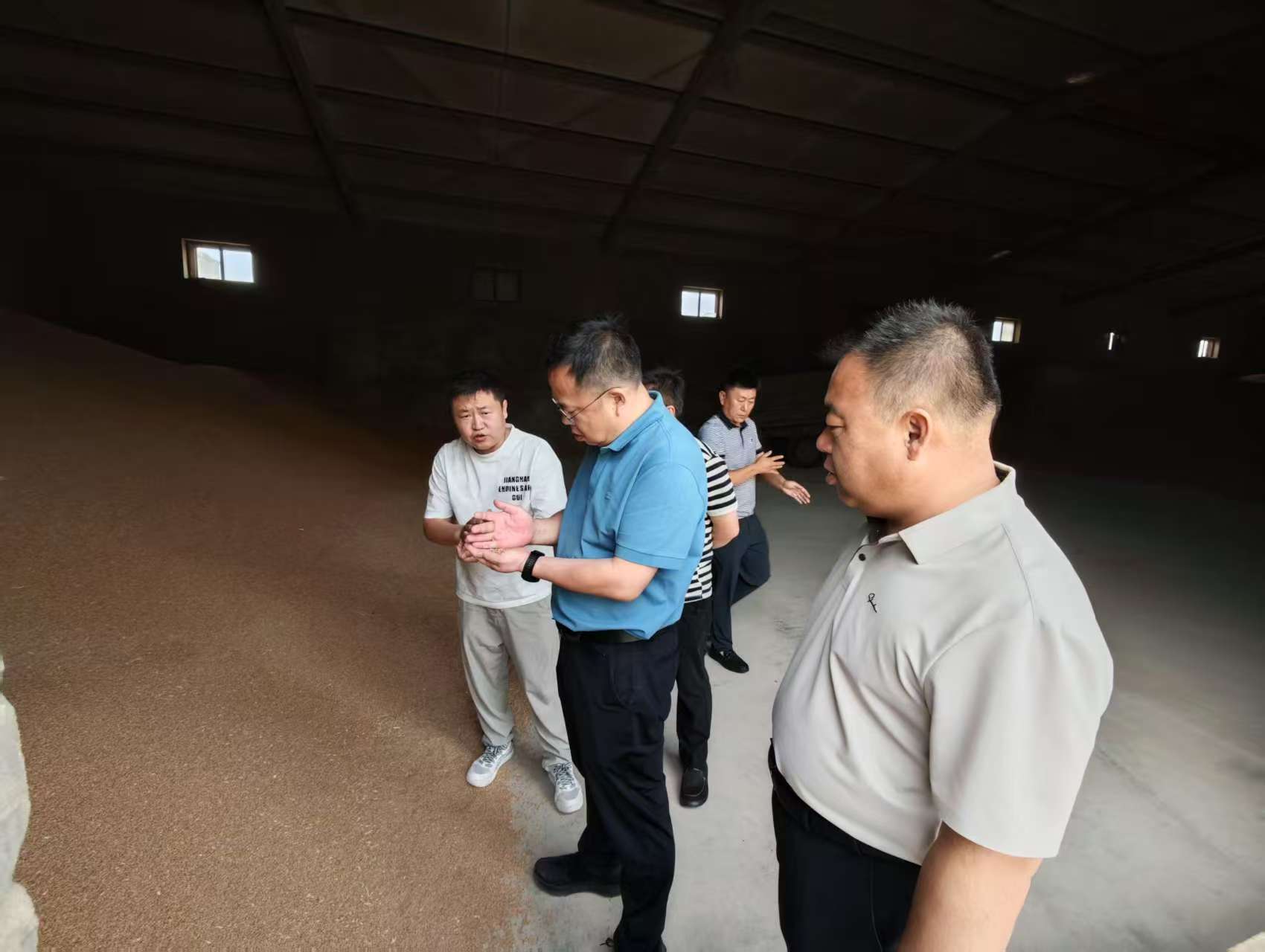 女人与公狍交酡女免费