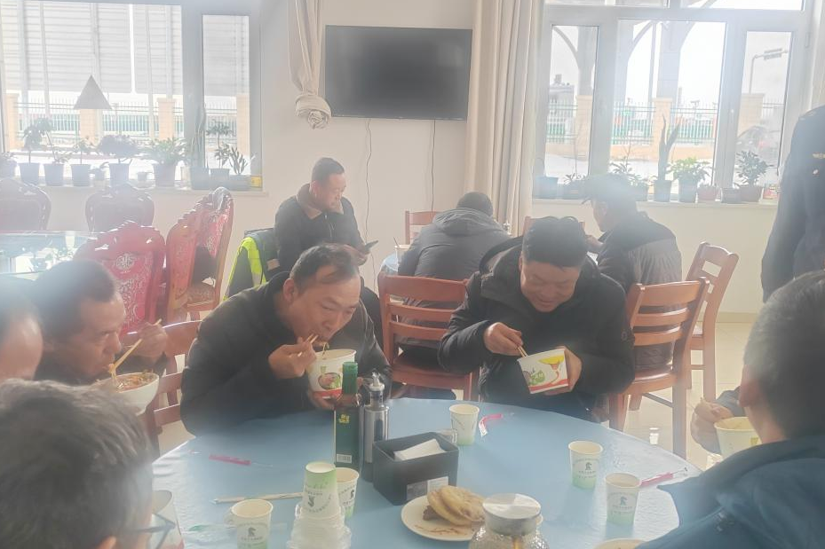 女人与公狍交酡女免费