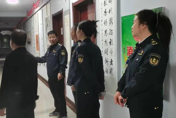 女人与公狍交酡女免费