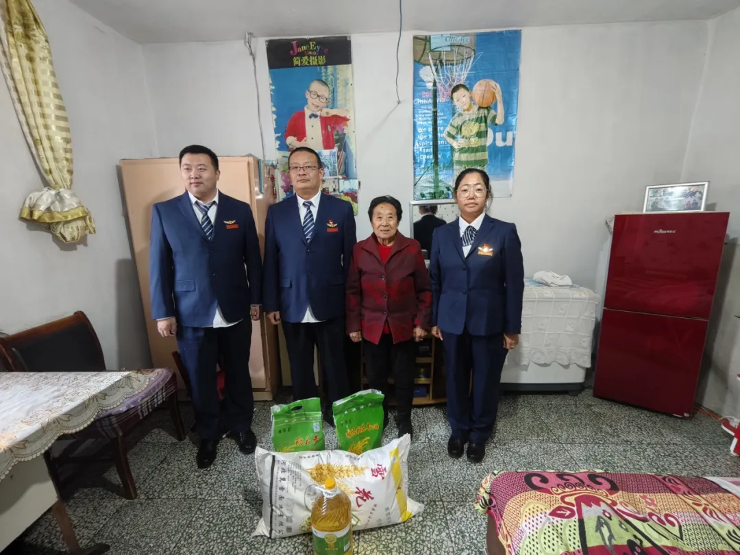 女人与公狍交酡女免费