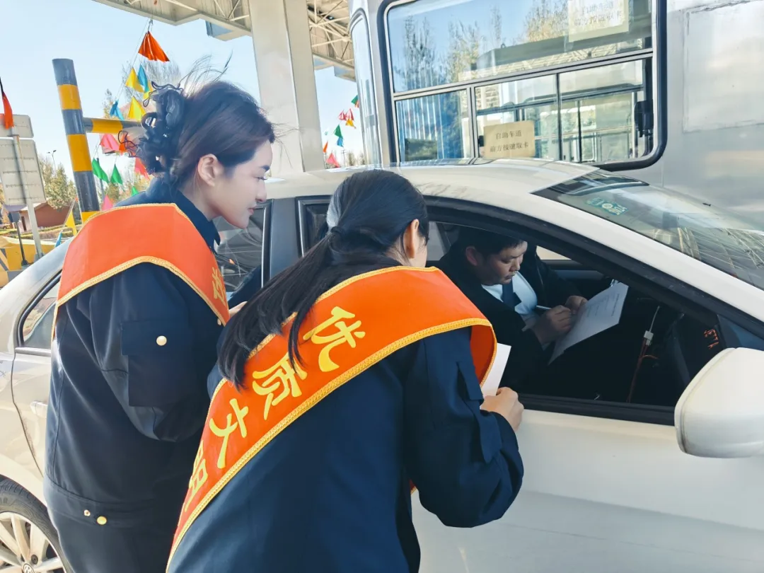 女人与公狍交酡女免费