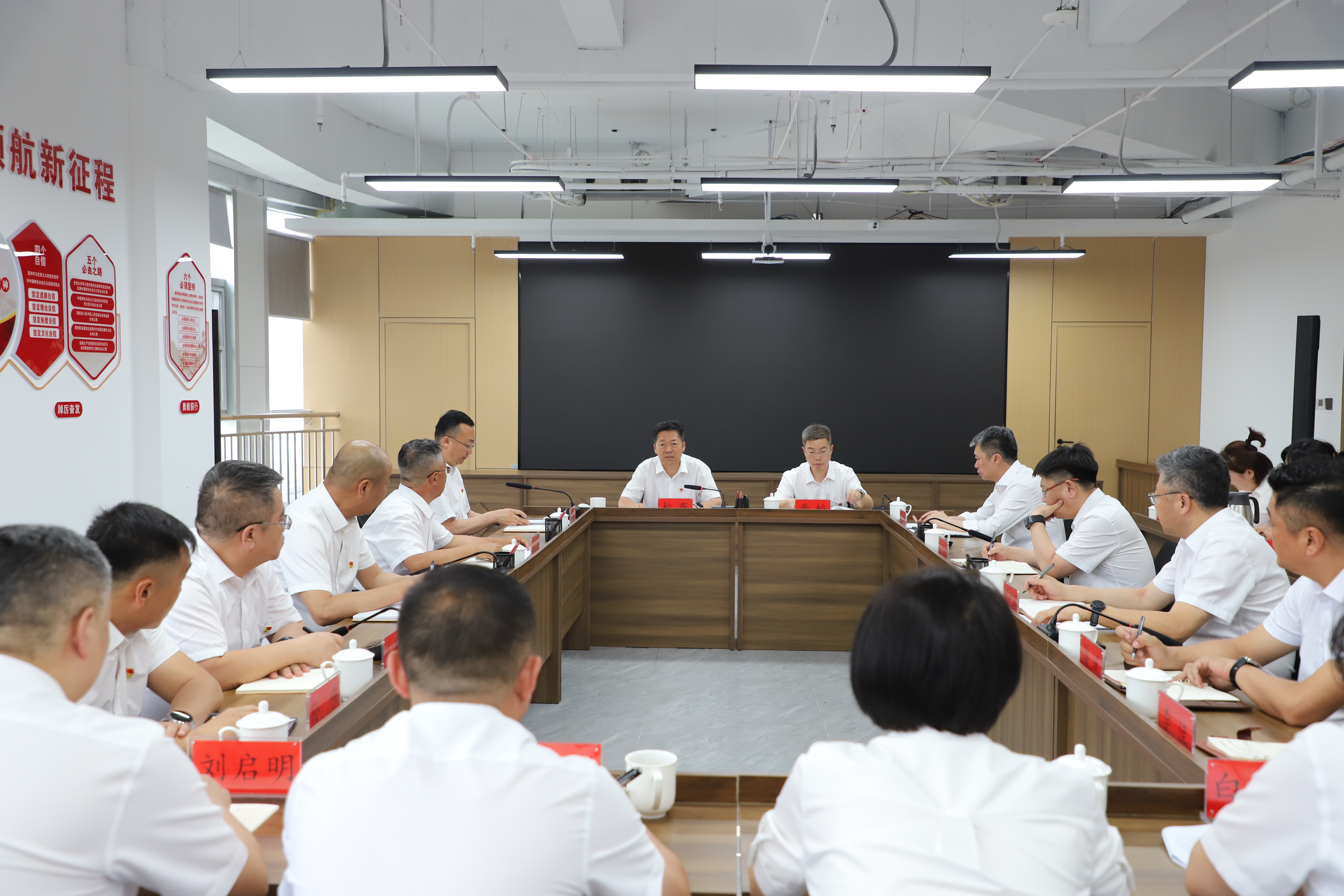 女人与公狍交酡女免费