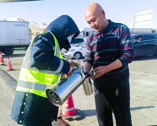 女人与公狍交酡女免费