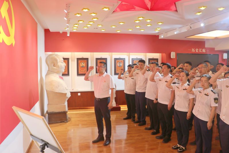 女人与公狍交酡女免费