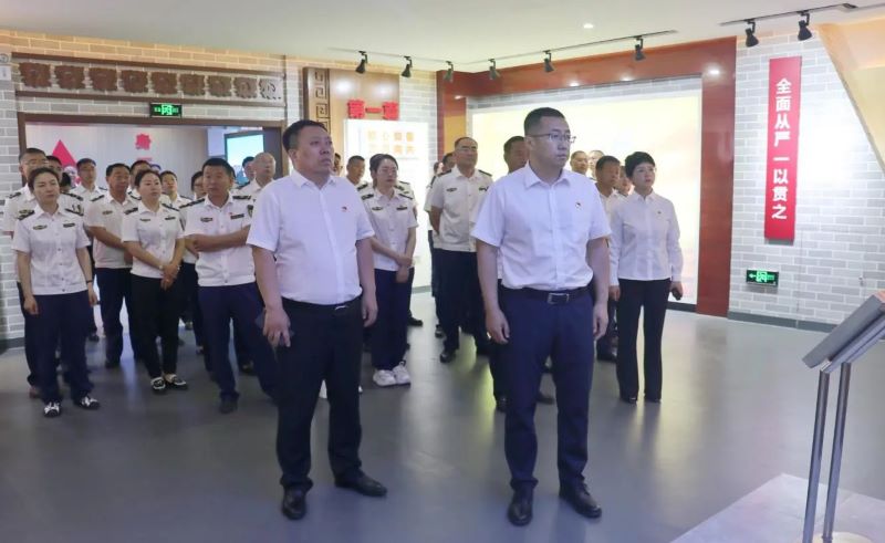 女人与公狍交酡女免费