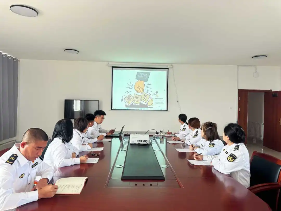 女人与公狍交酡女免费