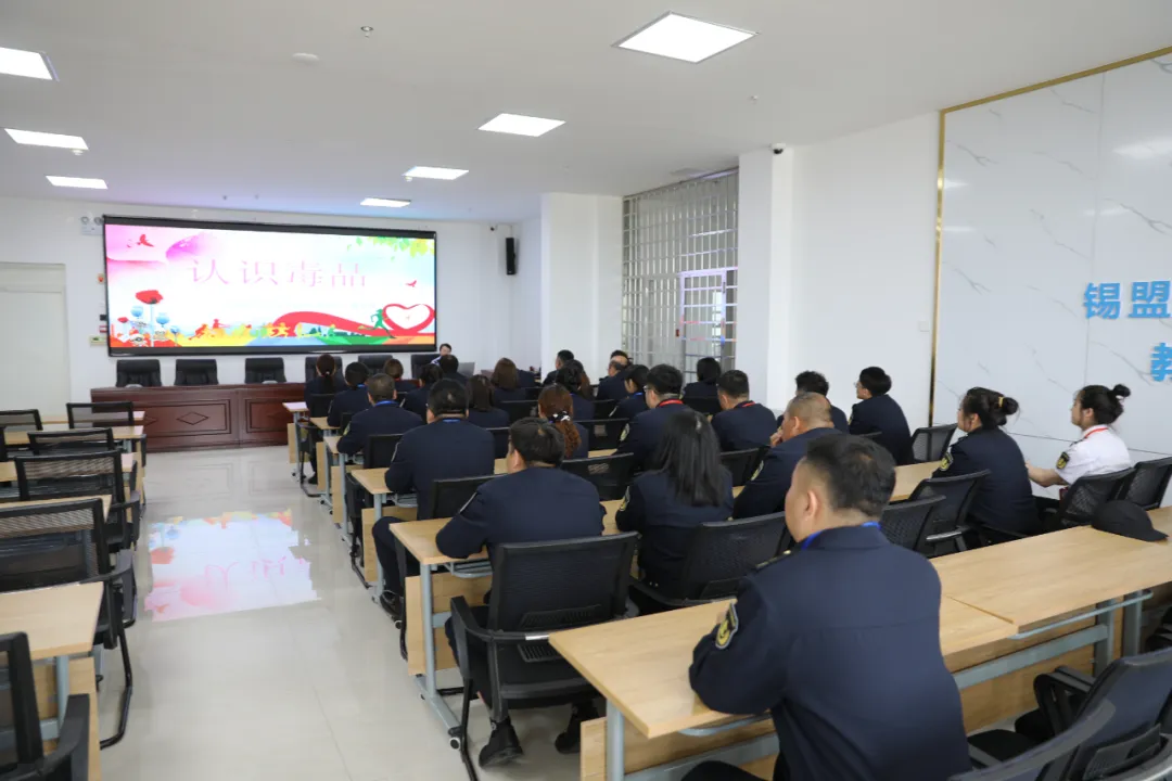 女人与公狍交酡女免费