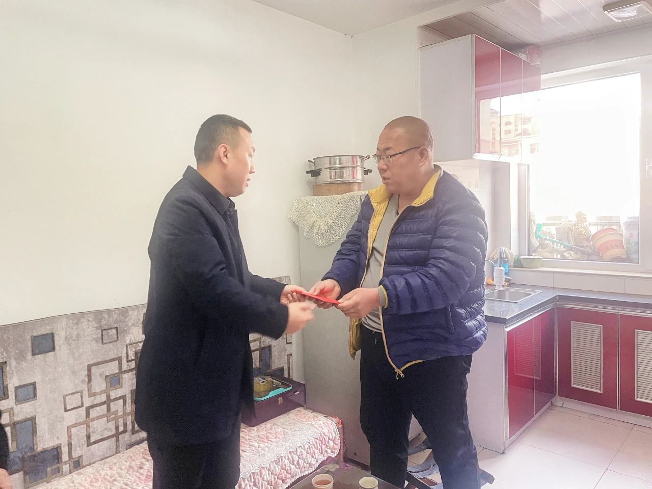 女人与公狍交酡女免费