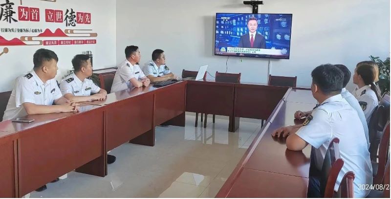 女人与公狍交酡女免费