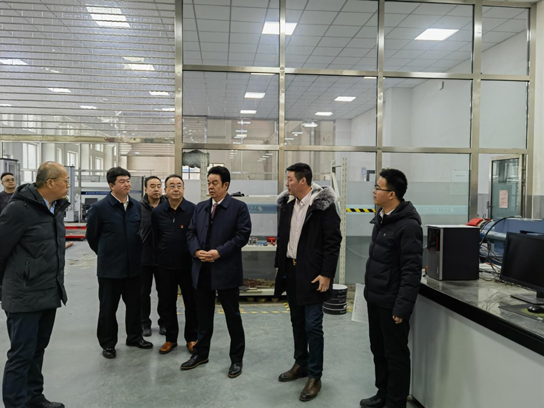 女人与公狍交酡女免费