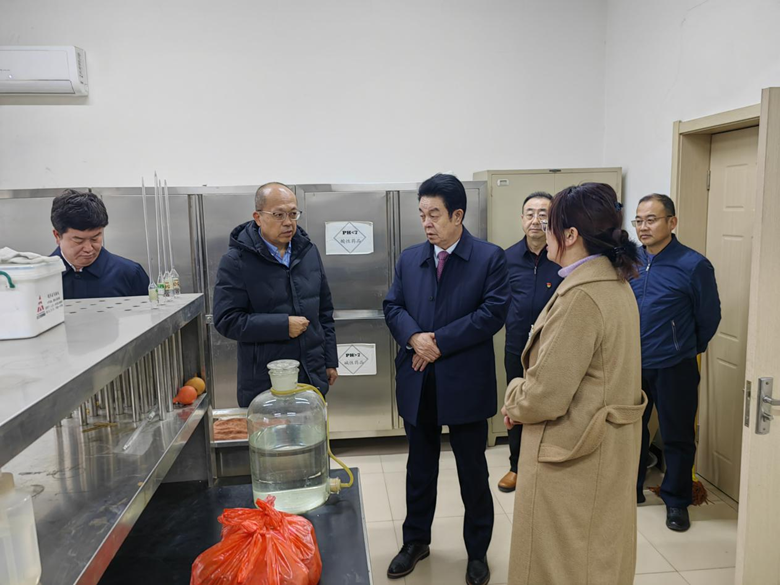 女人与公狍交酡女免费