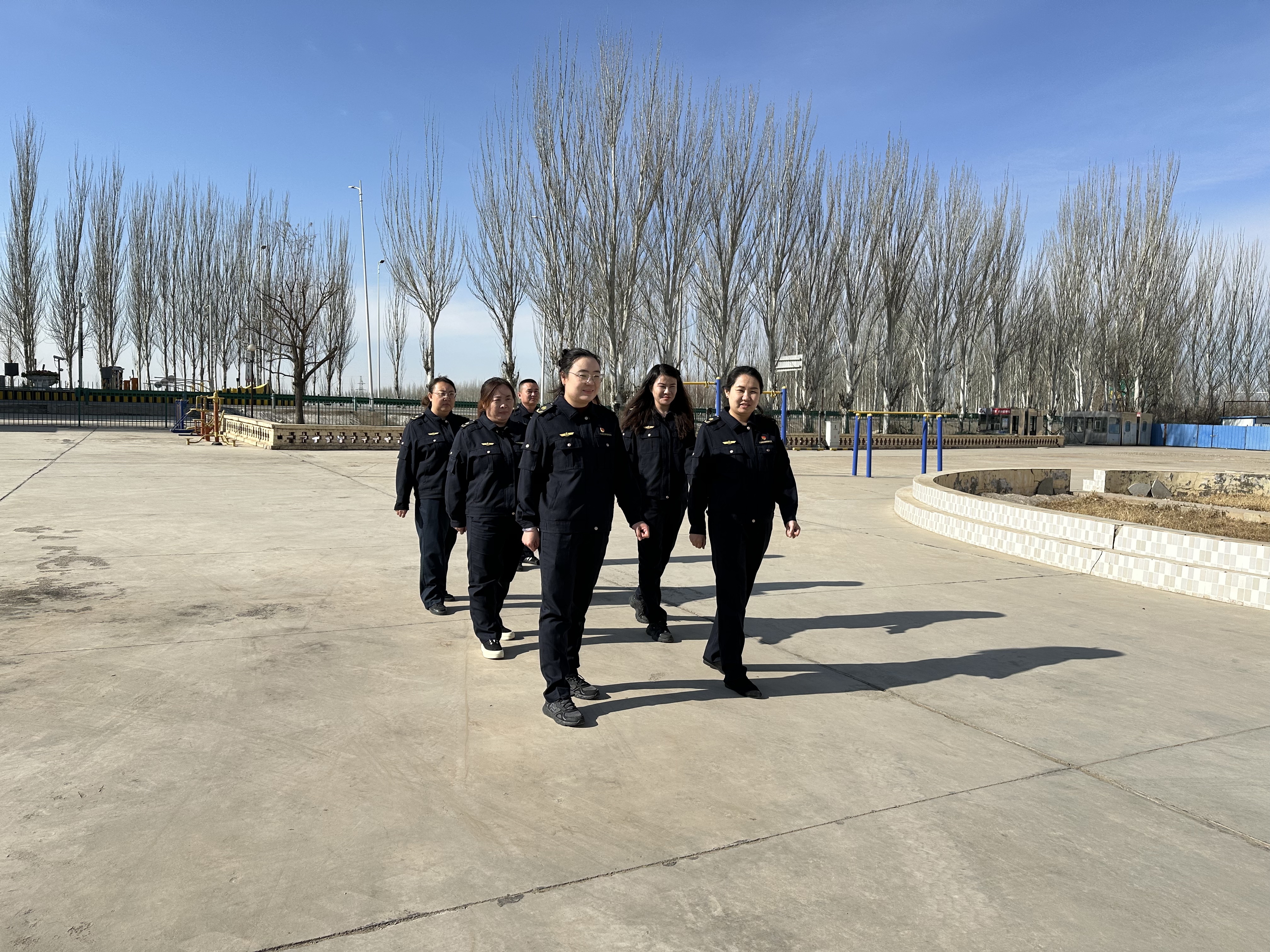 女人与公狍交酡女免费