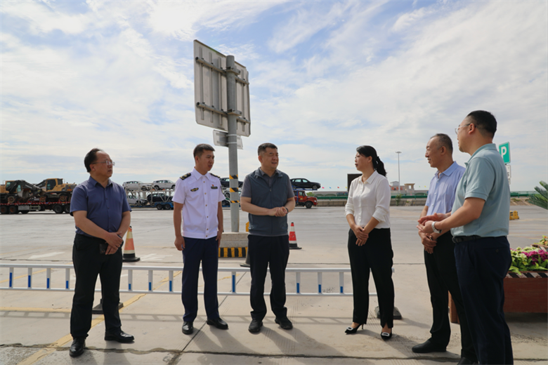 女人与公狍交酡女免费