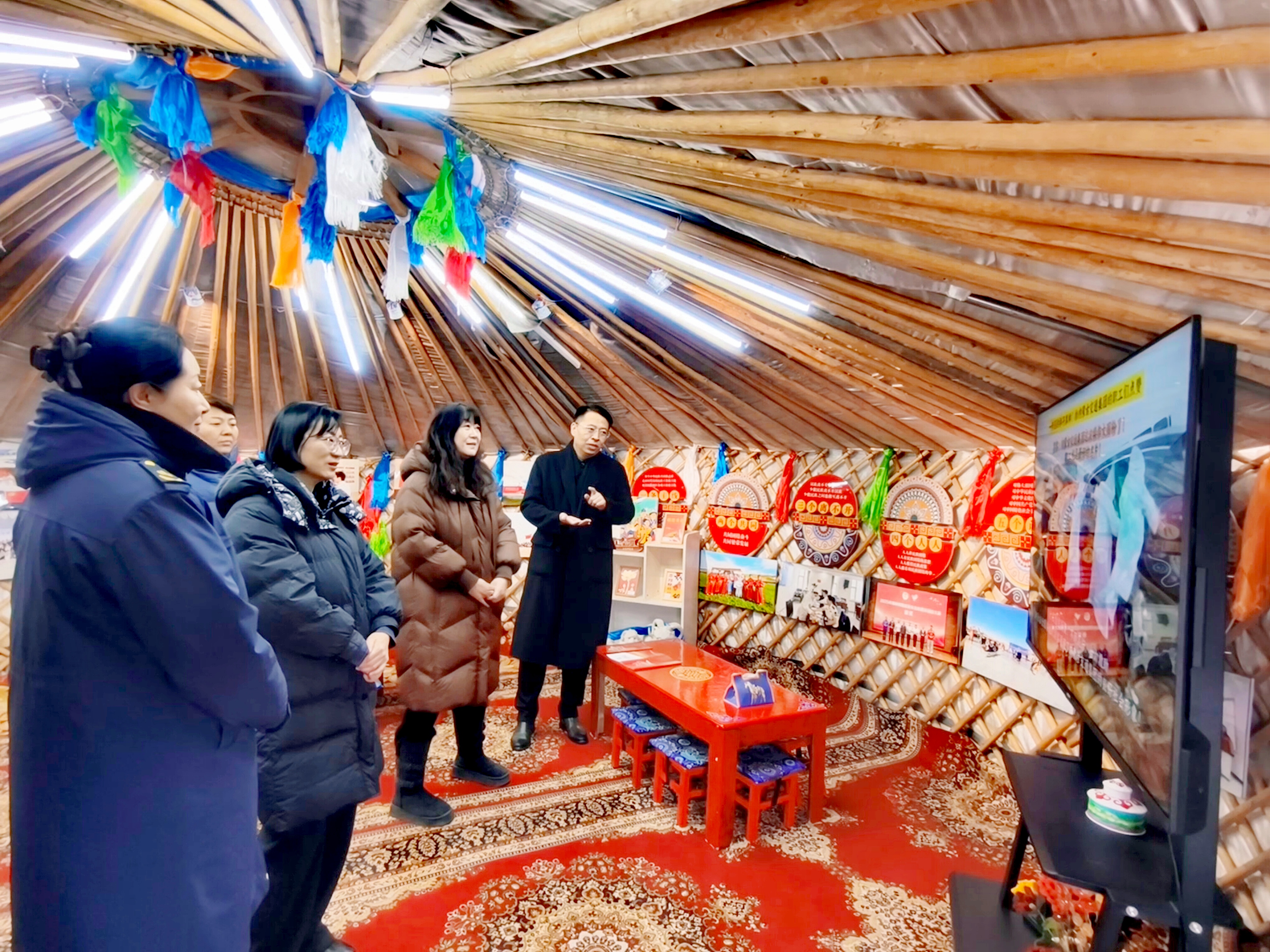 女人与公狍交酡女免费