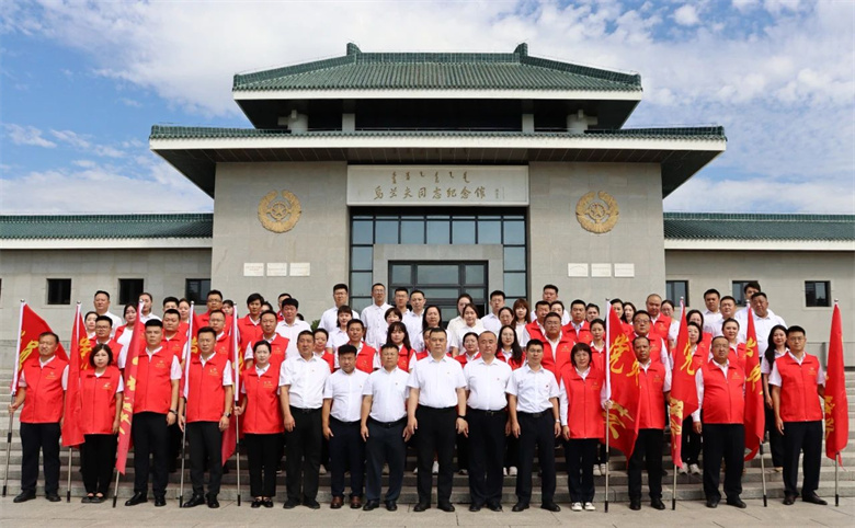 女人与公狍交酡女免费