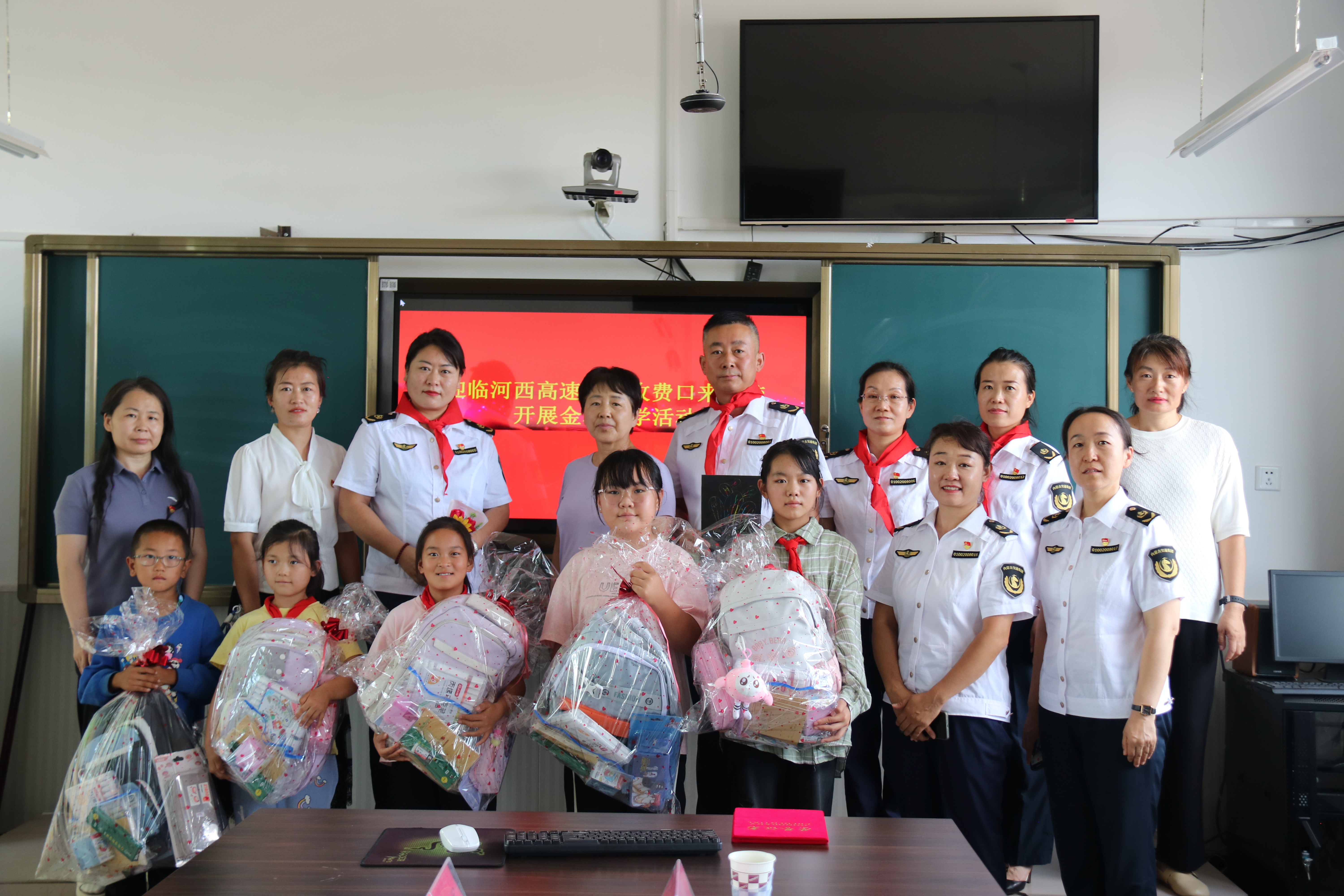 女人与公狍交酡女免费