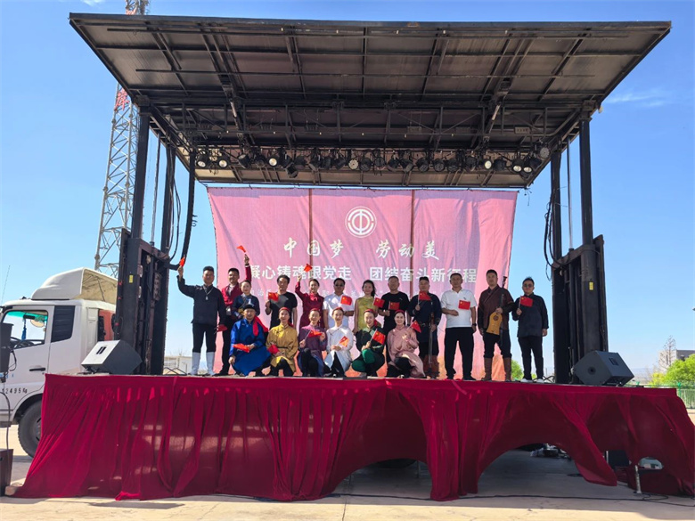 女人与公狍交酡女免费