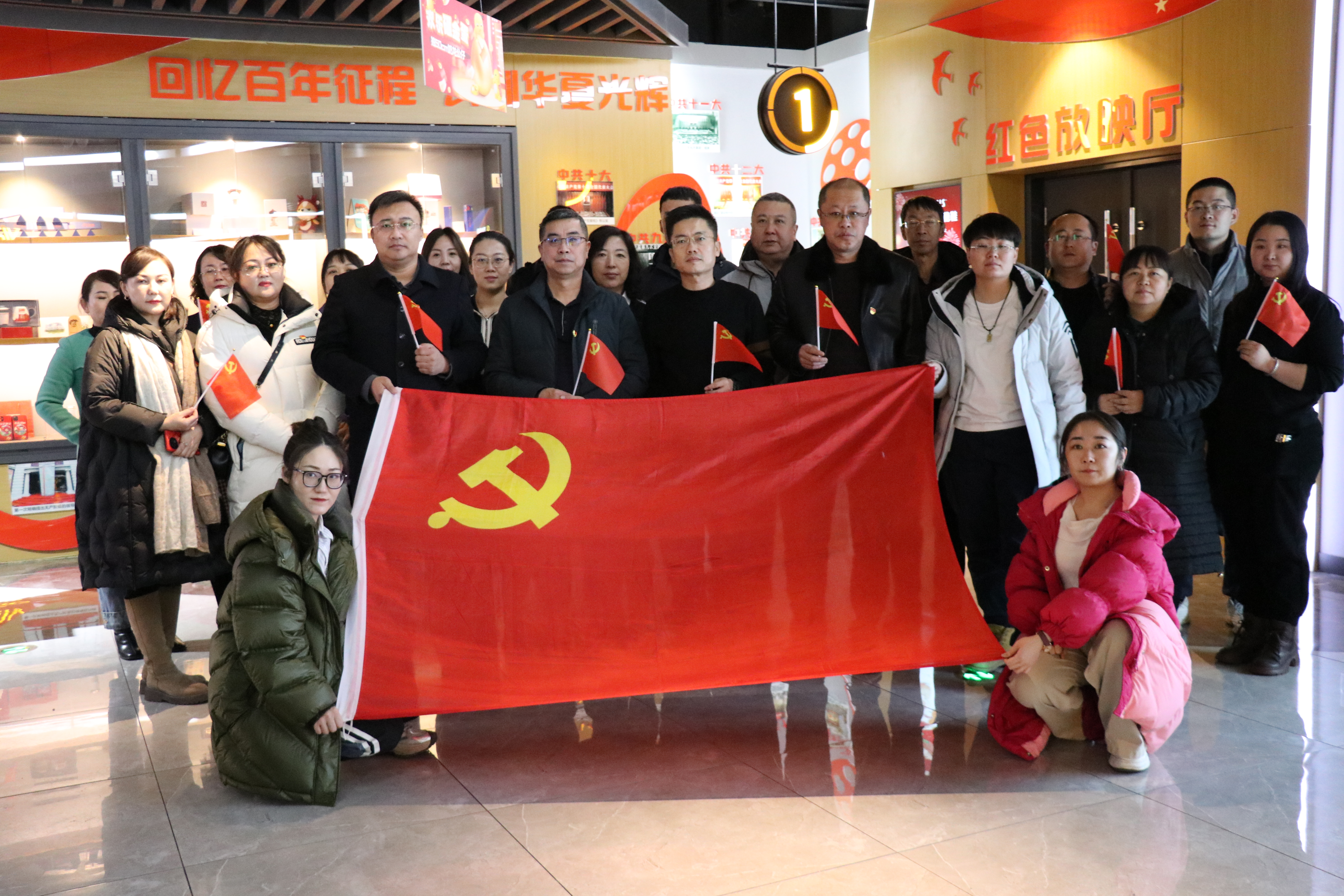 女人与公狍交酡女免费