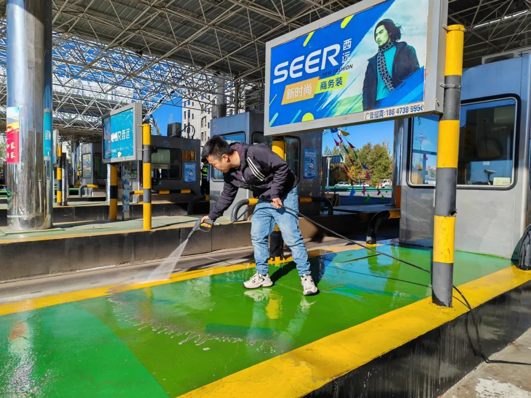 女人与公狍交酡女免费