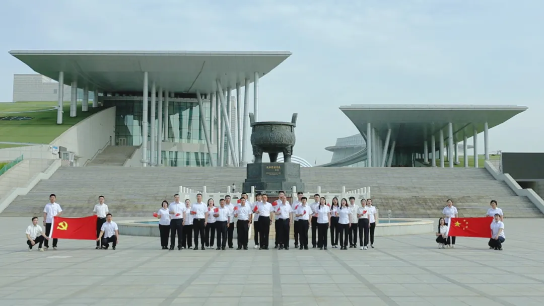 女人与公狍交酡女免费