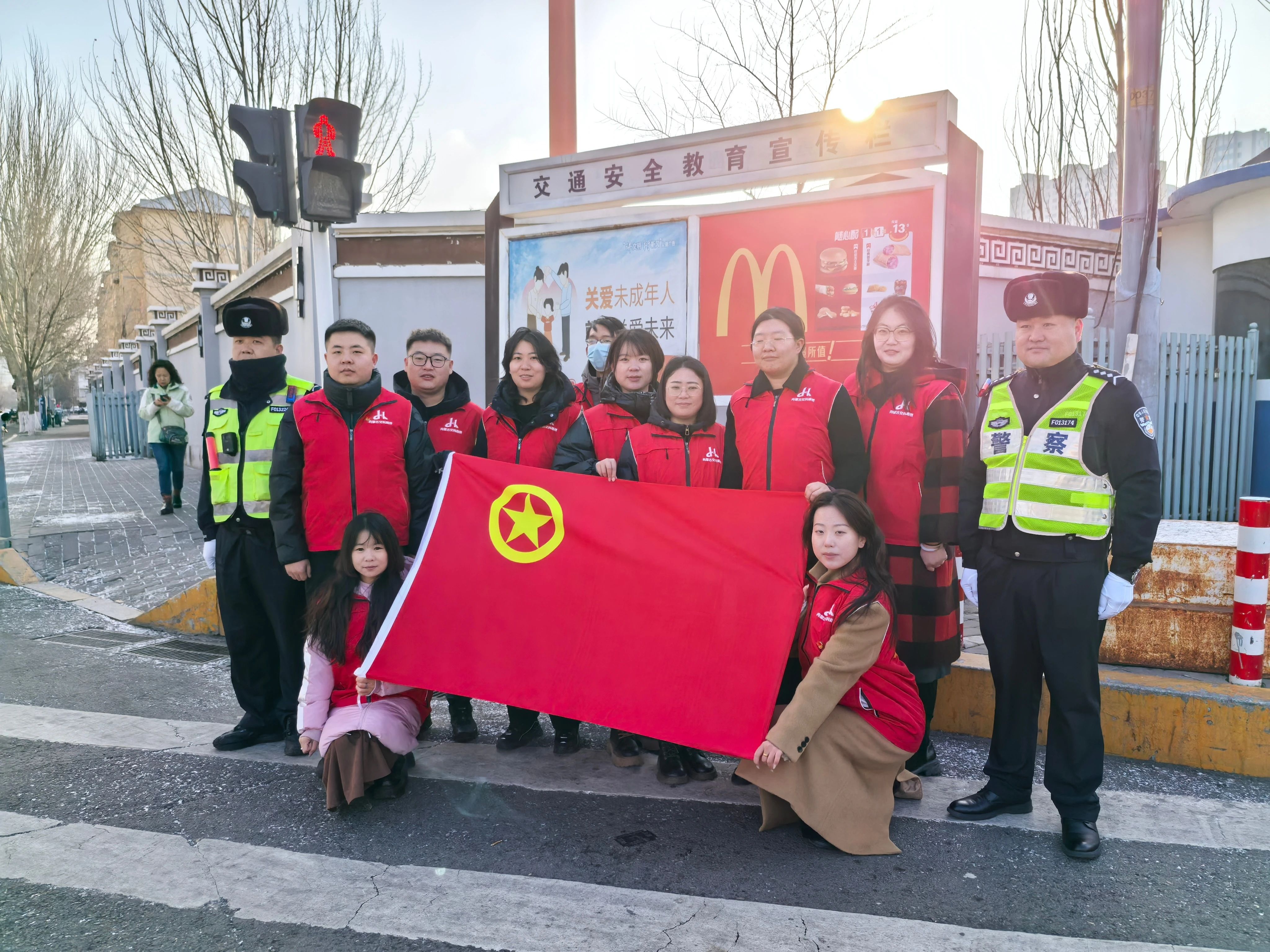 女人与公狍交酡女免费