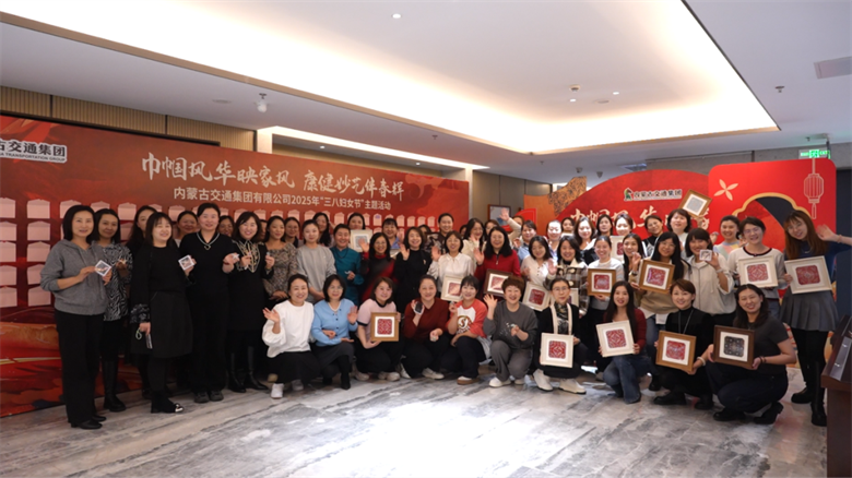 女人与公狍交酡女免费