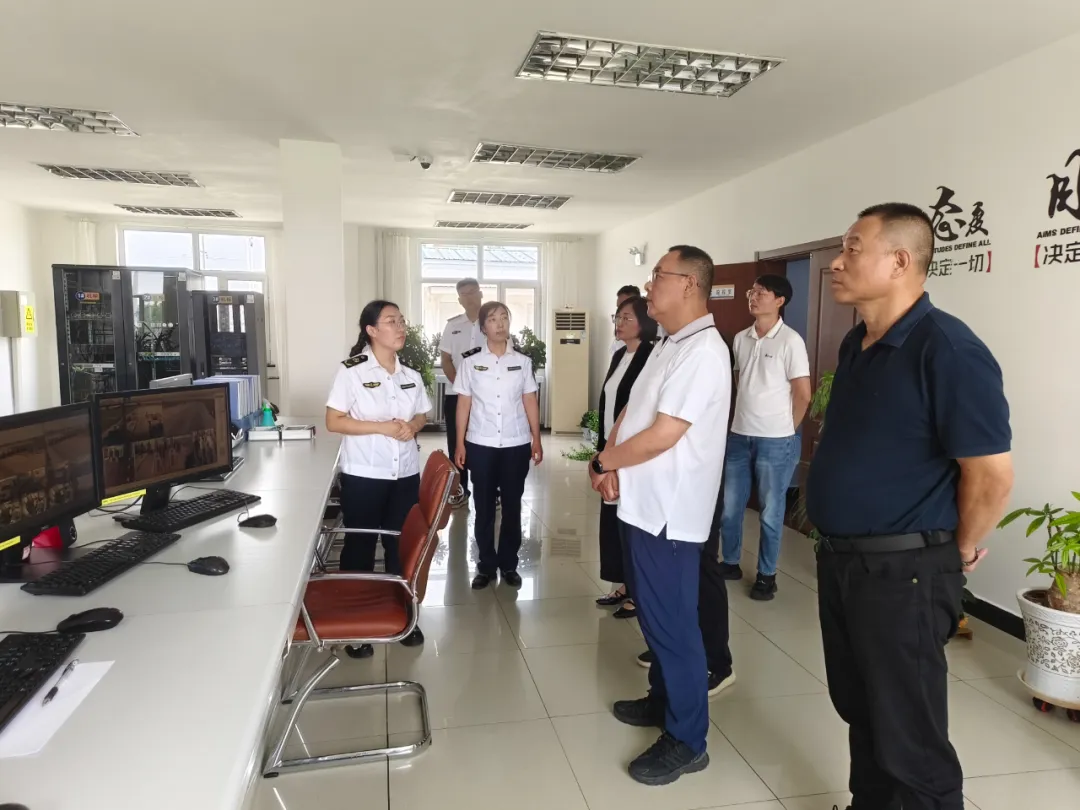 女人与公狍交酡女免费