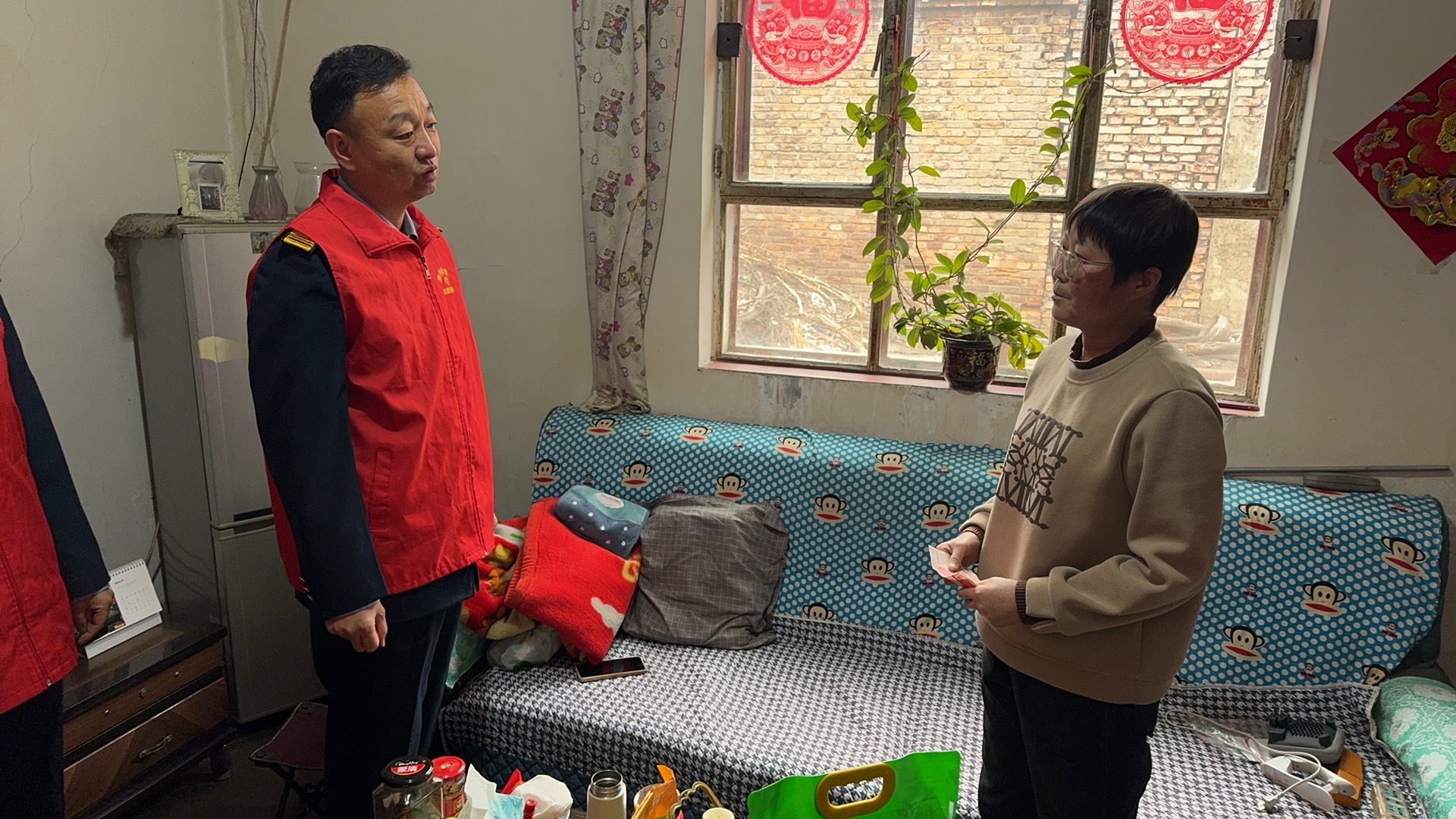 女人与公狍交酡女免费